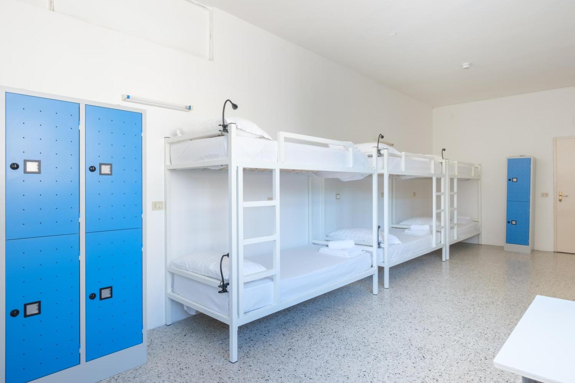 Meet Hostel Cervia Ngoại thất bức ảnh