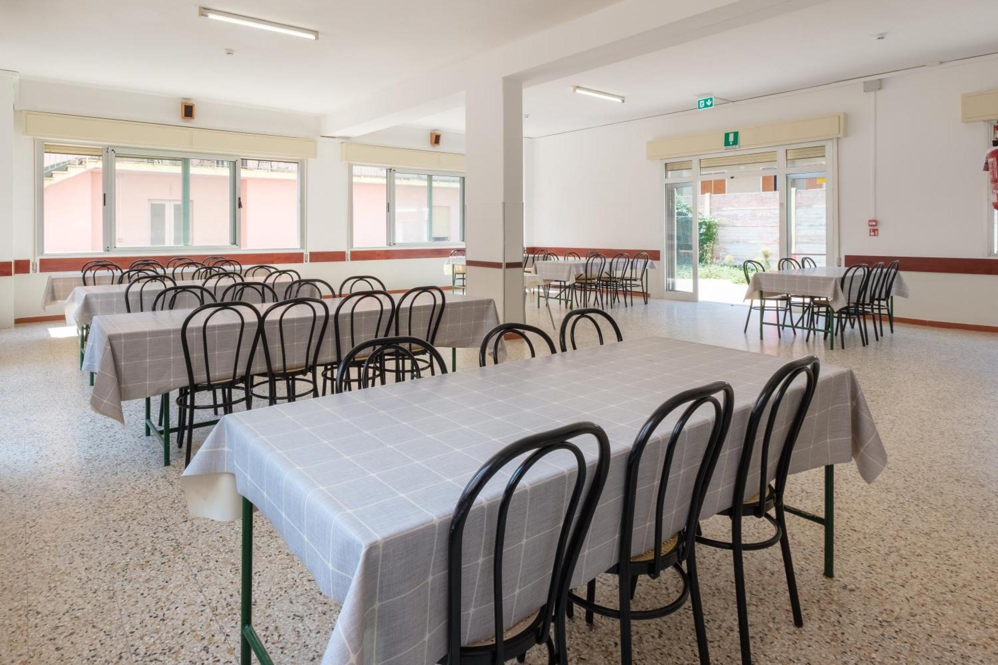 Meet Hostel Cervia Ngoại thất bức ảnh